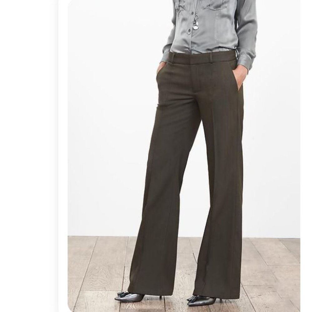 Elegant Brown Women's Trousers